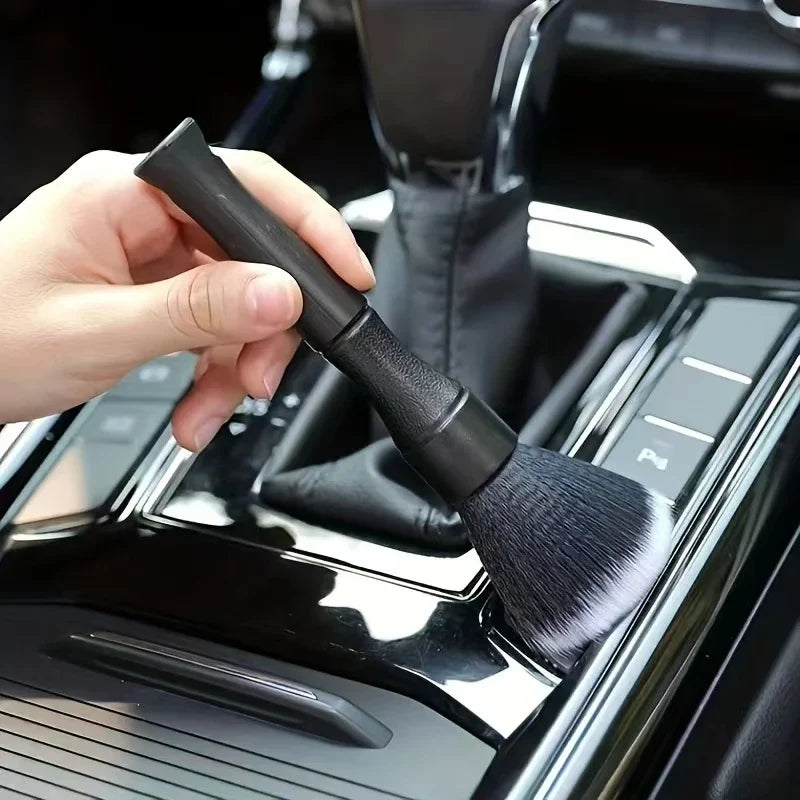 Super Soft Auto Interior Detail Brush With Synthetic Bristles
