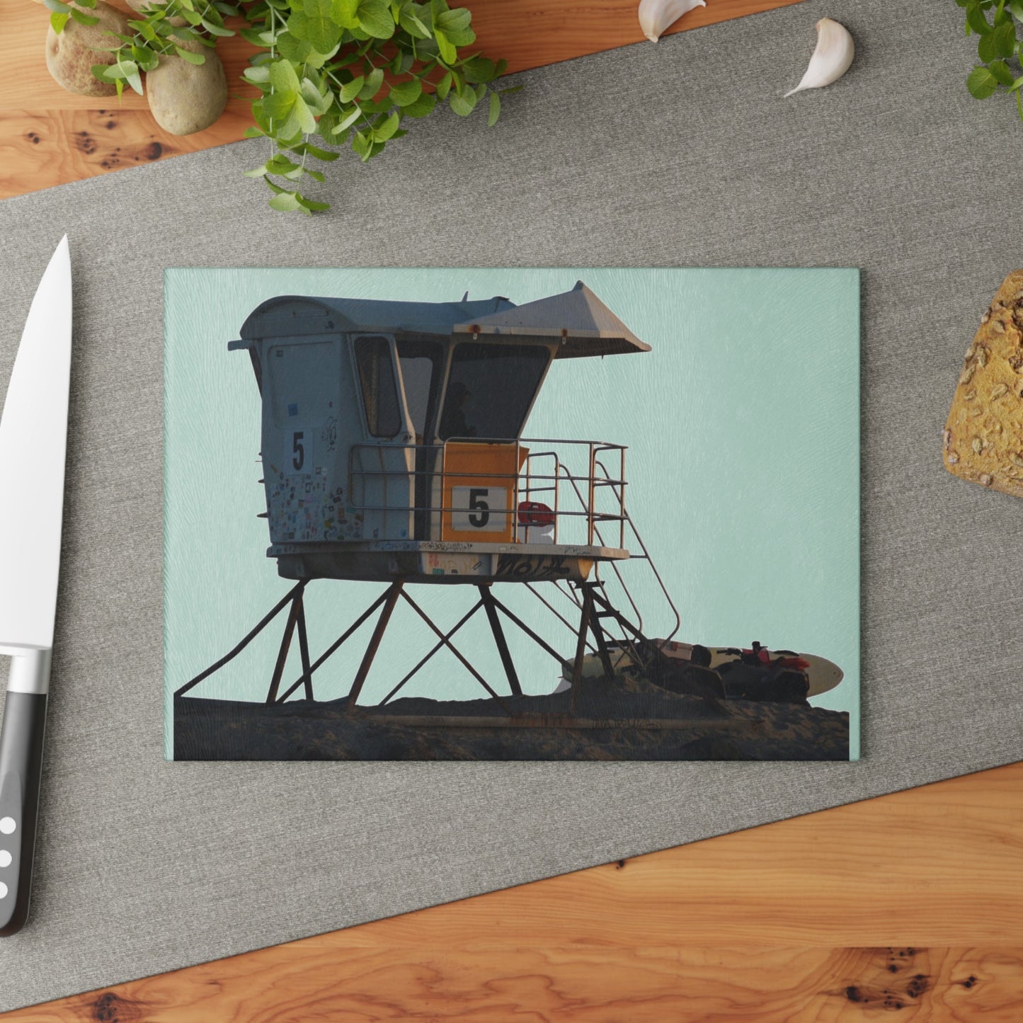 Lifeguard Tower 5 [Glass Cutting Board]