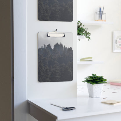 SHROUDED [Clipboard]